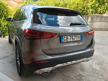 Auto Mercedes gla 200d