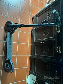 Monopattino VIVO Bike M V30