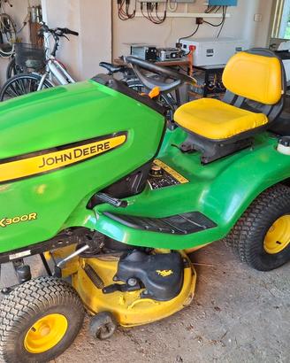 trattorino tagliaerba john deere
