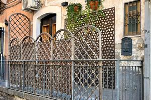 Elegante monolocale arredato ad uso transitorio