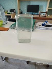contenitore di plastica 