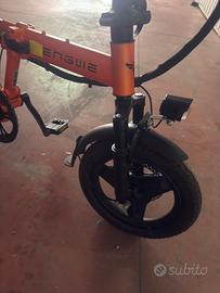 Engwee T14 mini e-bike