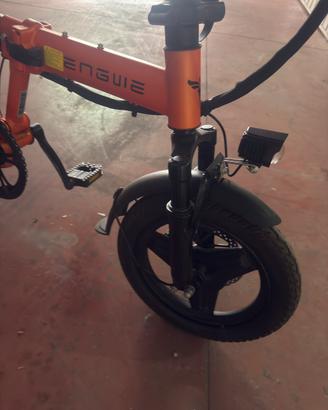 Engwee T14 mini e-bike