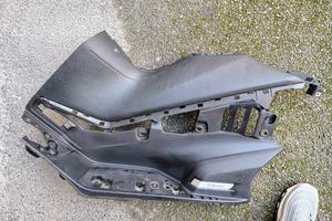 pedana sx Tmax 530 560