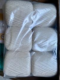 Gomitoli grandi di cotone beige