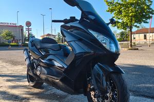 Yamaha tmax
