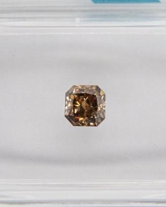 Diamante 100% naturale certificato IGI 0.45ct