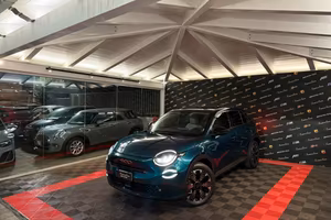 Fiat 600 1.2 hybrid La Prima 110cv auto