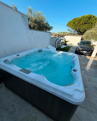 Jacuzzi 
