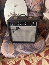 Amplificatore per chitarra elettrica Fender