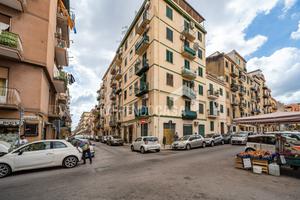 Trivani 70 Mq 4° Piano senza ascensore