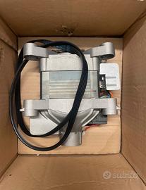 Motore Lavatrice Whirlpool MCA5264-148VWH22