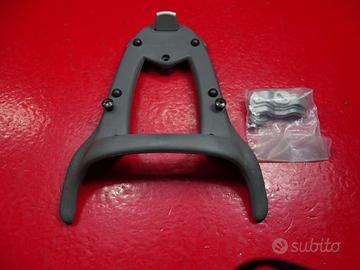 SUPPORTO PER BAULETTO APRILIA SCARABEO 50