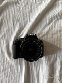 CANON EOS1 110D + Borsa - condizioni buone