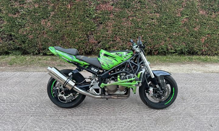 Kawasaki Ninja zx6r 2003/2004 STUNT