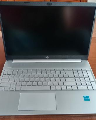 Laptop HP 15s 15.6" Windows 11 