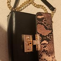 BORSA PICCOLA CON TRACOLLA IN METALLO 