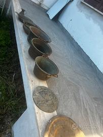 Pentole antiche in rame