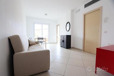 3 LOCALI A ALBA ADRIATICA