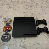 PlayStation 3,con 2 controller e 3 giochi