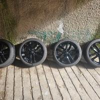 Cerchi in lega 17" con gomme invernali