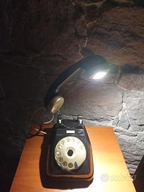 Telefono lampada 