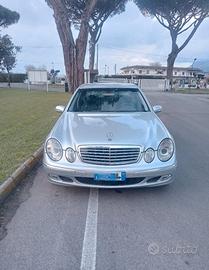 Mercedes classe E anno 2003  diesel cambio manuale