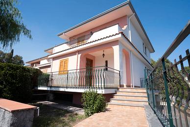 Rif.LA36| villa a schiera aci sant'antonio