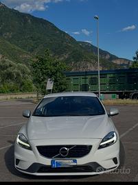 Volvo v 40 2.0 d 120 cv