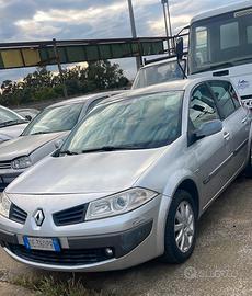 RENAULT MEGANE 140O DIESEL - 5 PORTE.