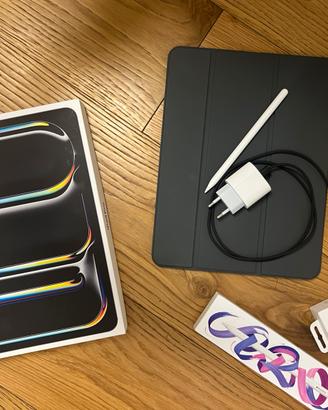 IPad Pro 13” M4 1TB  Apple Pencil Pro + AppleCare+