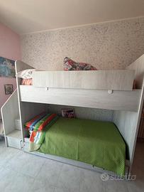 Letto a castello in legno, come nuovo