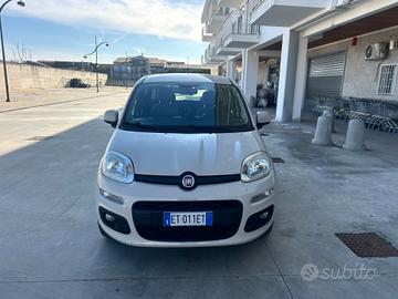 Fiat Panda 0.9 TwinAir Turbo Natural Power Lounge