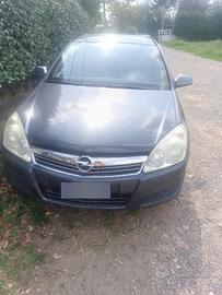 AUTO GPL BUONE CONDIZIONI 