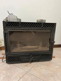 Inserto caminetto a legna ventilato canalizzabile
