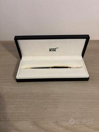 Penna a sfera Montblanc Meisterstück 10883