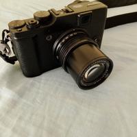 Macchina fotografica Fuji X10