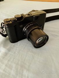 Macchina fotografica Fuji X10