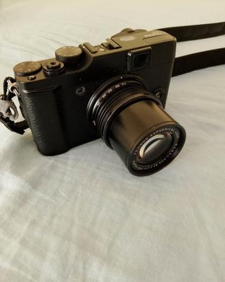 Macchina fotografica Fuji X10