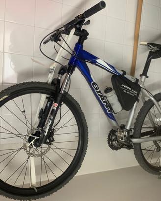 Mountain bike GIANT