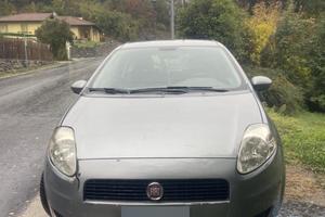 Fiat Grande Punto 3p 280.000 km - marciante