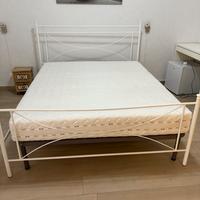 Letto matrimoniale