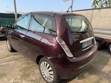 LANCIA YPSILON ECOCHIC 1.4 BENZ-GPL 2033 EURO4