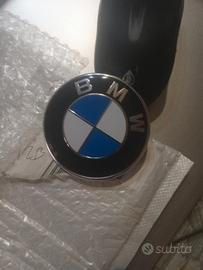 STEMMA ANTERIORE COFANO BMW 