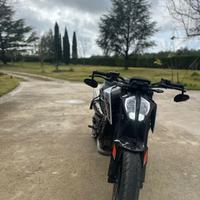 Ktm duke 790