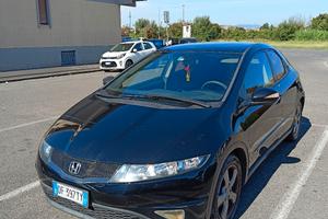 Honda Civic VIII 1.4 i-dsi sport