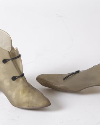 Copriscarpe in gomma per donna, tacco, anni '60. t