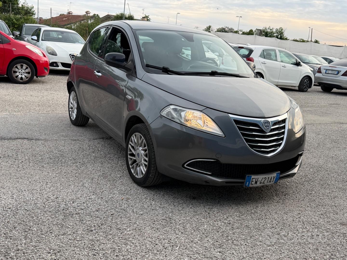 Lancia Ypsilon 2014 photo 3
