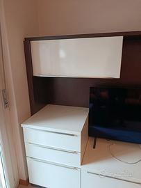 Arredamento mobile salotto bianco con pannello des