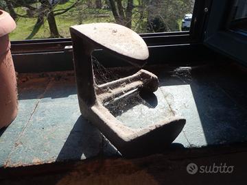 Antico Treppiedi da Calzolaio DIAVOLACCIO